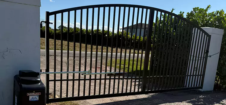 Driveway Fence Repair Evans